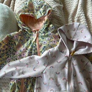 Toddler girls raincoat and zip-up hoodie